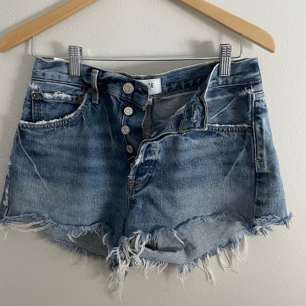 AGOLDE jean shorts size 26